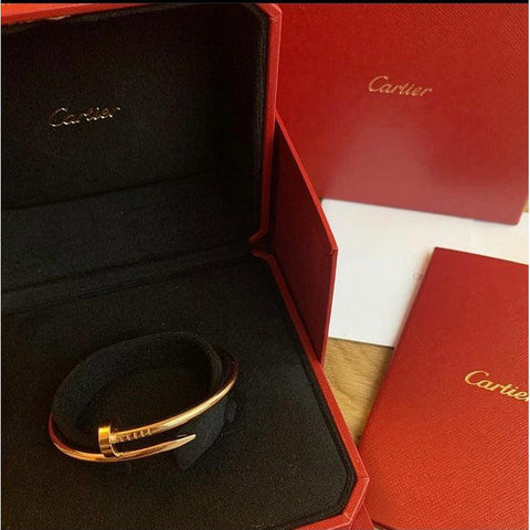 Bracelet Cartier Clou Gold - Luxoria® | Boutique de mode en Ligne 