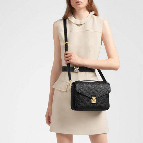 Sac LOUIS VUITTON Monogramme en cuir imprimé Noir - Luxoria® | Boutique de mode en Ligne 