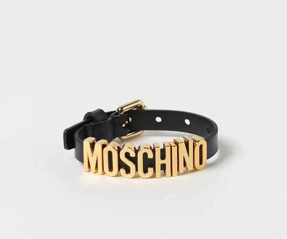 moschino-couture_Large_433f25a6-bb4a-4df2-8467-cc008d155a81 moschino couture Large 433f25a6 bb4a 4df2 8467 cc008d155a81