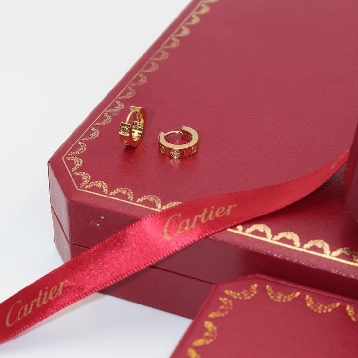 photo1692902947 photo1692902947