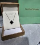 97cVoJi8yUOPp71zADXV5A_Large_d8e3ce61-a318-42fe-80f9-d3cdc23192f1