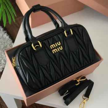 SAC MIU.MIU NOIR2
